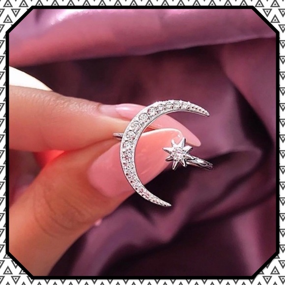 💫New💫Silver Crescent Moon Star Ring💫 - Picture 1 of 4